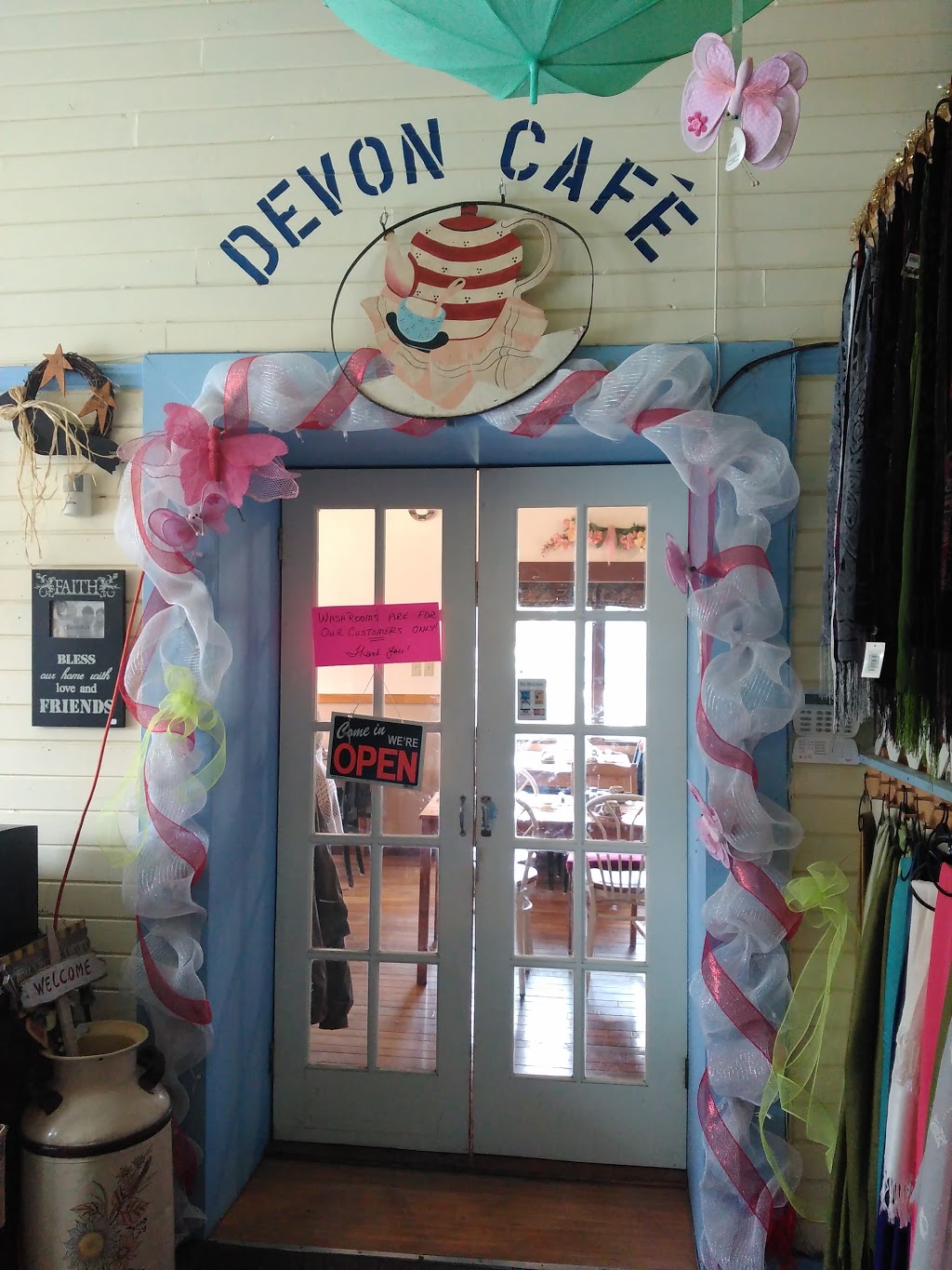 Devon Cafe | Tamworth, ON K0K 3G0, Canada | Phone: (613) 379-2745