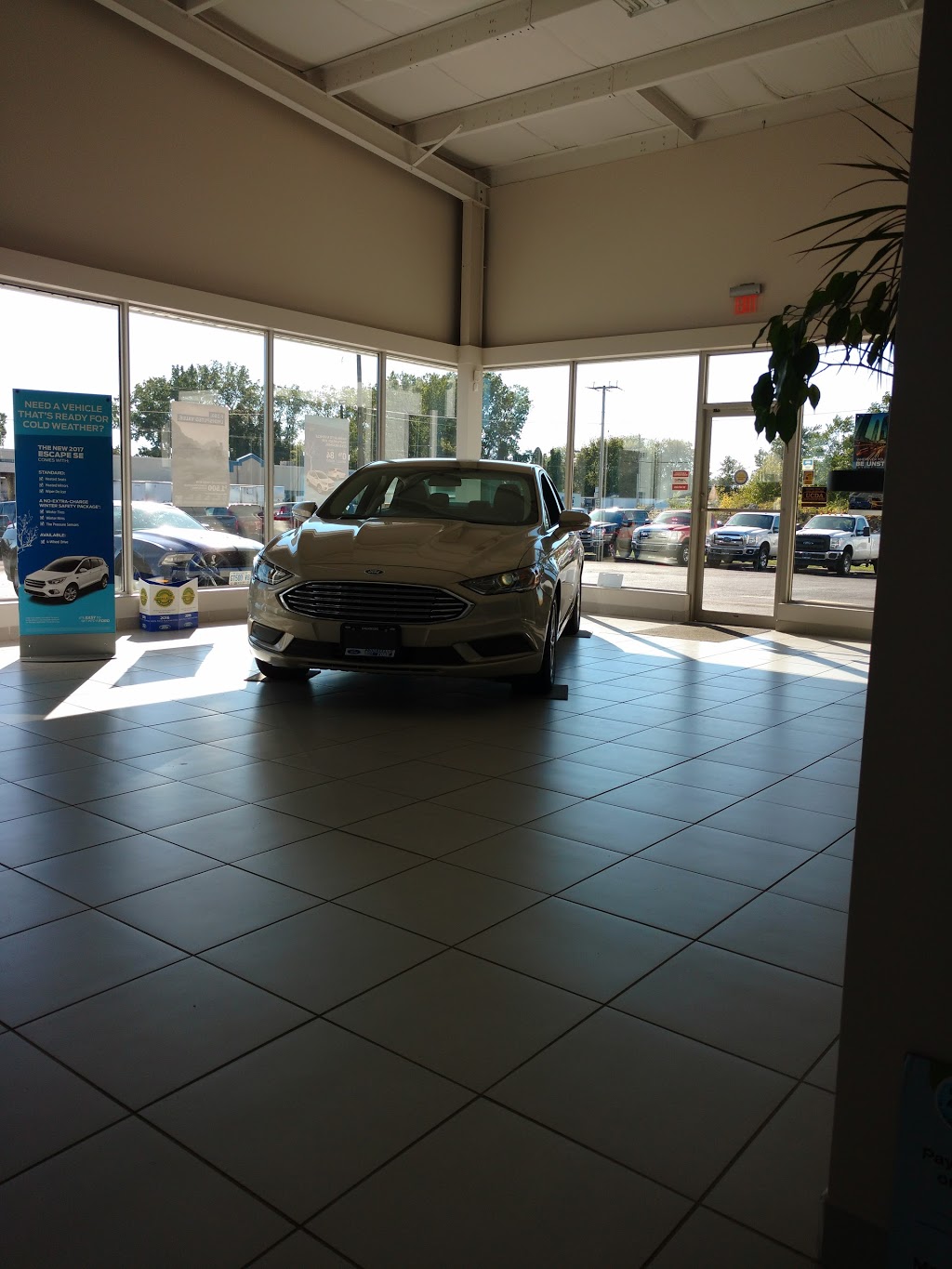 Progressive Ford Sales Inc. | 6975 Base Line, Wallaceburg, ON N8A 5J6, Canada | Phone: (519) 627-3400