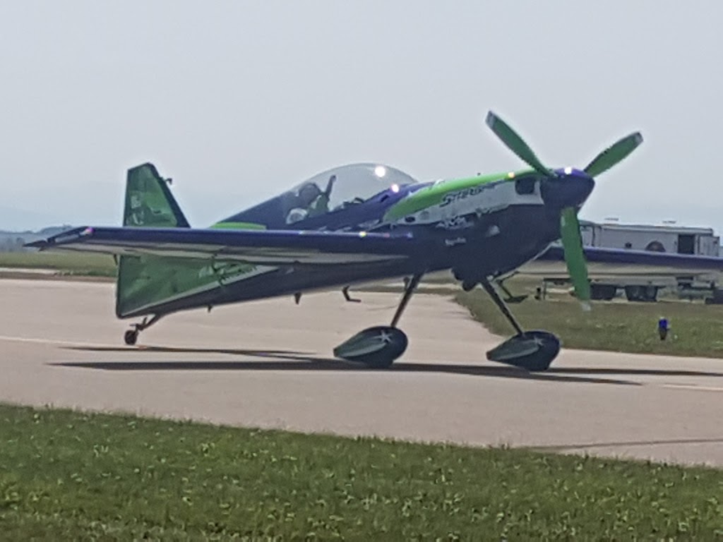 Springbank Airport | 175 MacLaurin Dr, Calgary, AB T3Z 3S5, Canada | Phone: (403) 286-1494