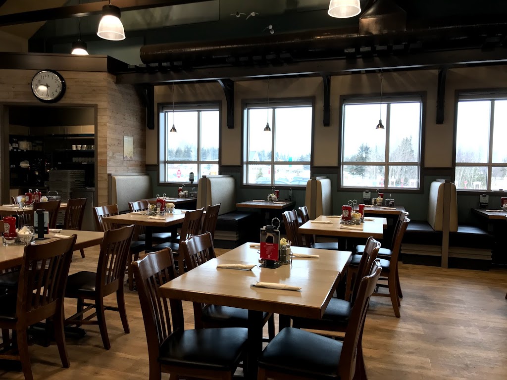 Aulac Big Stop Restaurant | 170 Aulac Rd, Aulac, NB E4L 2X2, Canada | Phone: (506) 536-1339