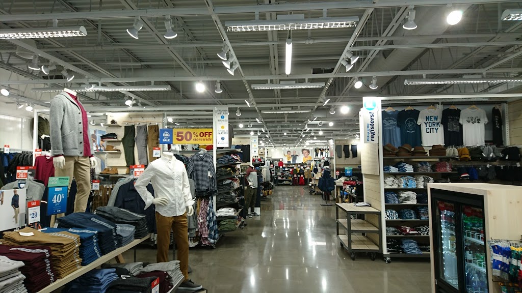 Old Navy Outlet | 1900 Military Rd, Niagara Falls, NY 14304, USA | Phone: (716) 371-4401