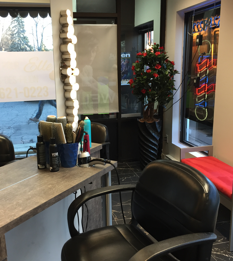 Coiffure Pour Elle Bois-des-Filion | 410 Bd Adolphe-Chapleau, Bois-des-Filion, QC J6Z 1H7, Canada | Phone: (450) 621-0223