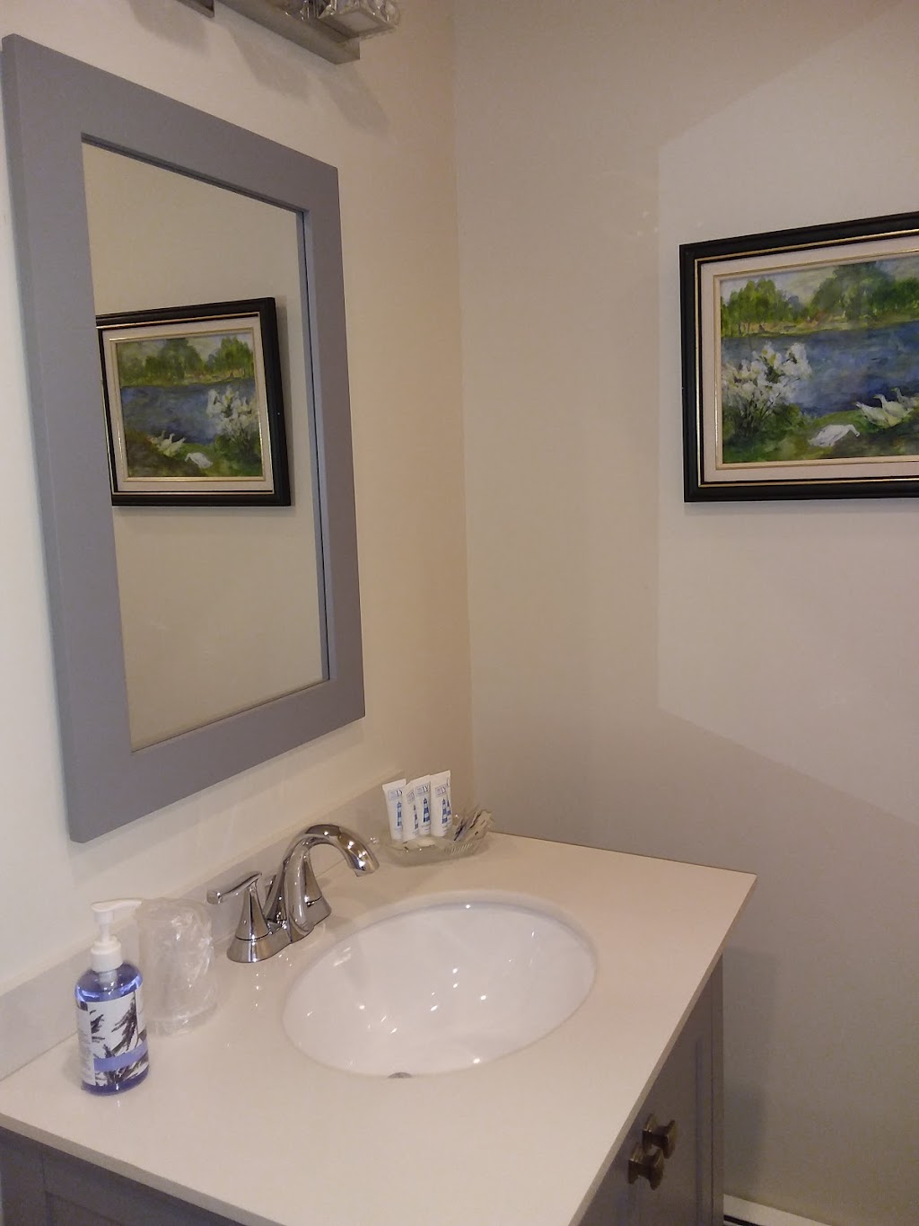 Chestnut Lane Bed and Breakfast | 20493 PE-2, New Glasgow, PE C0A 1N0, Canada | Phone: (902) 964-2007