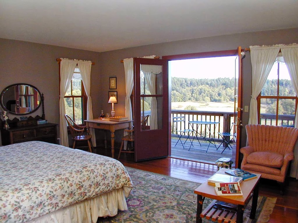 Turtleback Farm Inn | 1981 Crow Valley Rd, Eastsound, WA 98245, USA | Phone: (360) 376-4914