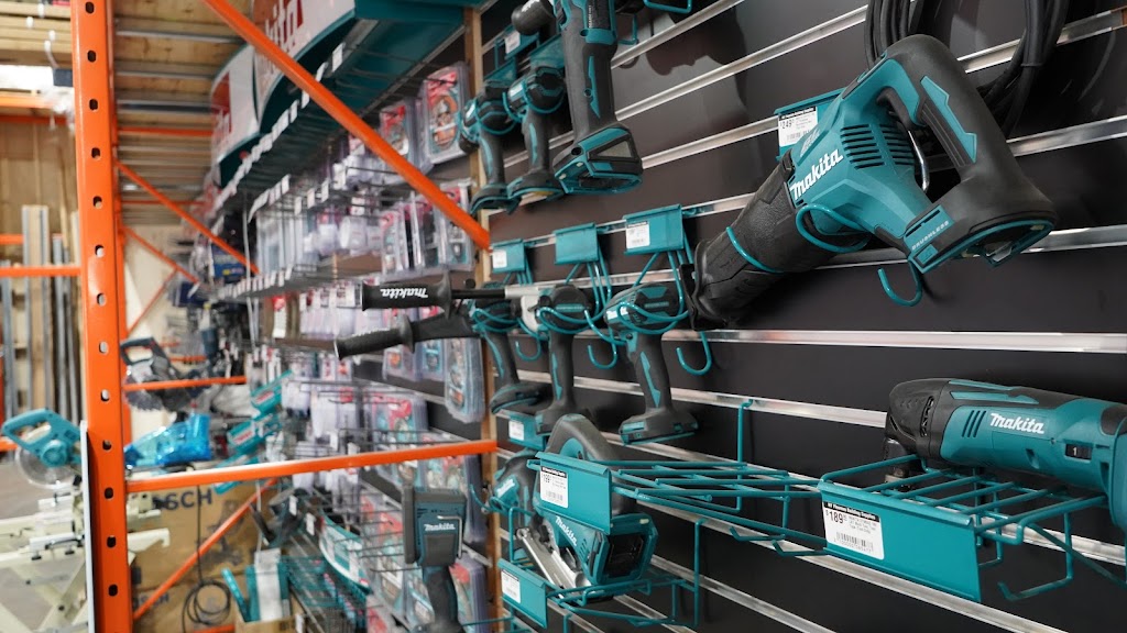 FlooReno Building Supplies | 470 Norfinch Dr, Toronto, ON M3N 1Y4, Canada | Phone: (416) 944-2001