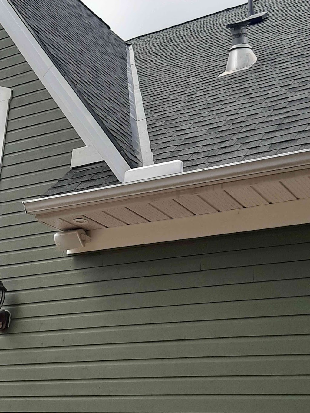 Ainger Roofing | 12 Parkway Pl, Barrie, ON L4M 4Z1, Canada | Phone: (705) 444-5712