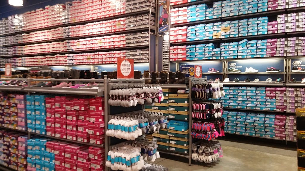 SKECHERS Factory Outlet | 261055 Cross Iron Blvd Spc #433, Rocky View No. 44, AB T4A 0G3, Canada | Phone: (403) 275-8013
