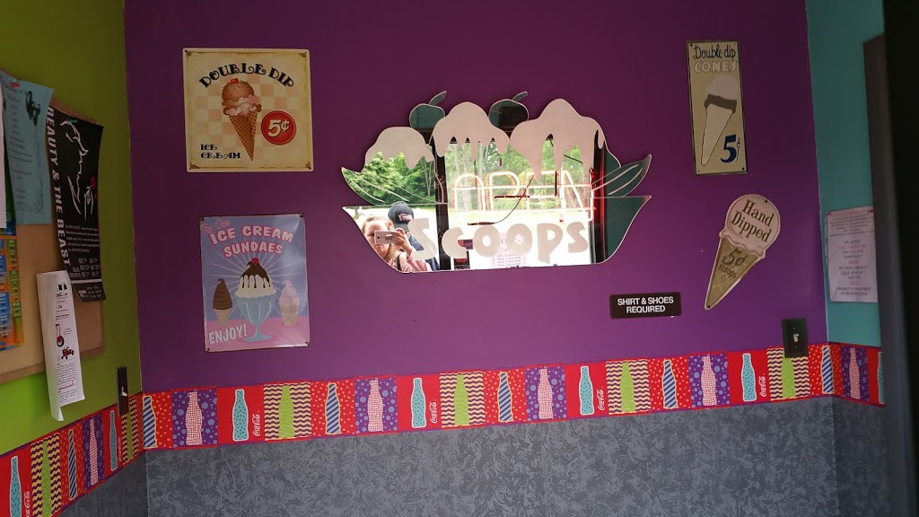 Scoops Ice Cream Parlor | 5433 Lapeer Rd, Kimball, MI 48074, USA | Phone: (810) 987-2131