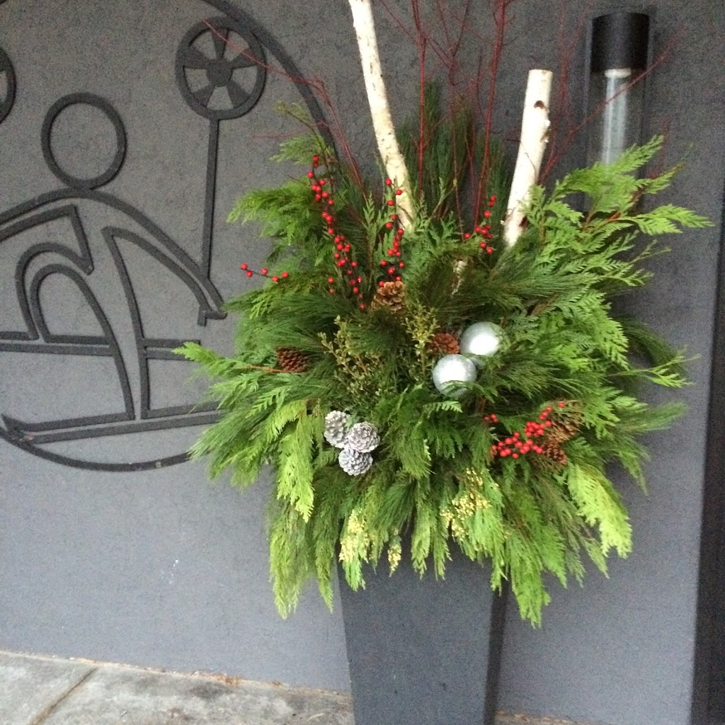 Outdoor Design | 20 Maplecrest Rd, Midhurst, ON L9X 0P8, Canada | Phone: (705) 722-8393