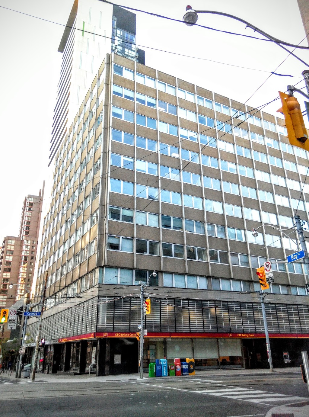 Taddle Creek Family Health Team | 790 Bay St #306, Toronto, ON M5G 1N8, Canada | Phone: (416) 260-1315