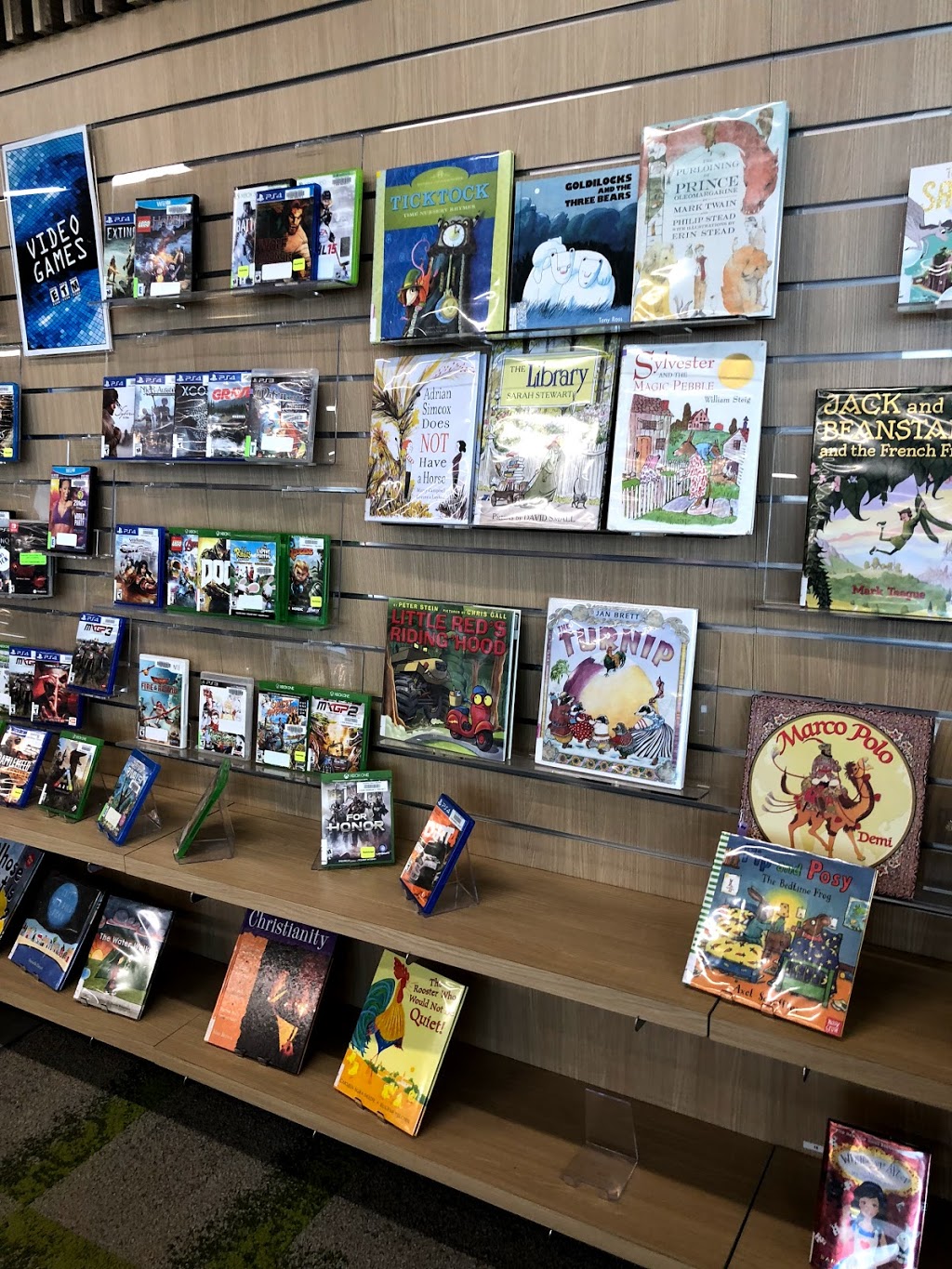 Vellore Village Library | 1 Villa Royale Ave, Woodbridge, ON L4H 2Z7, Canada | Phone: (905) 653-7323