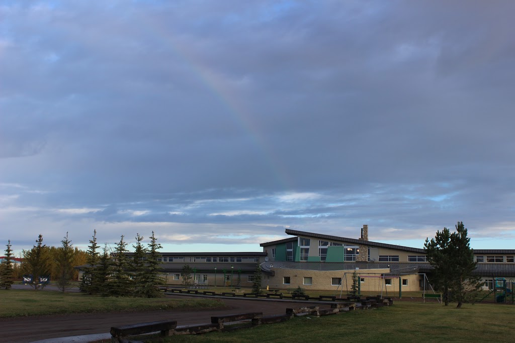 Nipisihkopahk Elementary School | Box 369, Maskwacis, AB T0C 1N0, Canada | Phone: (780) 585-2244