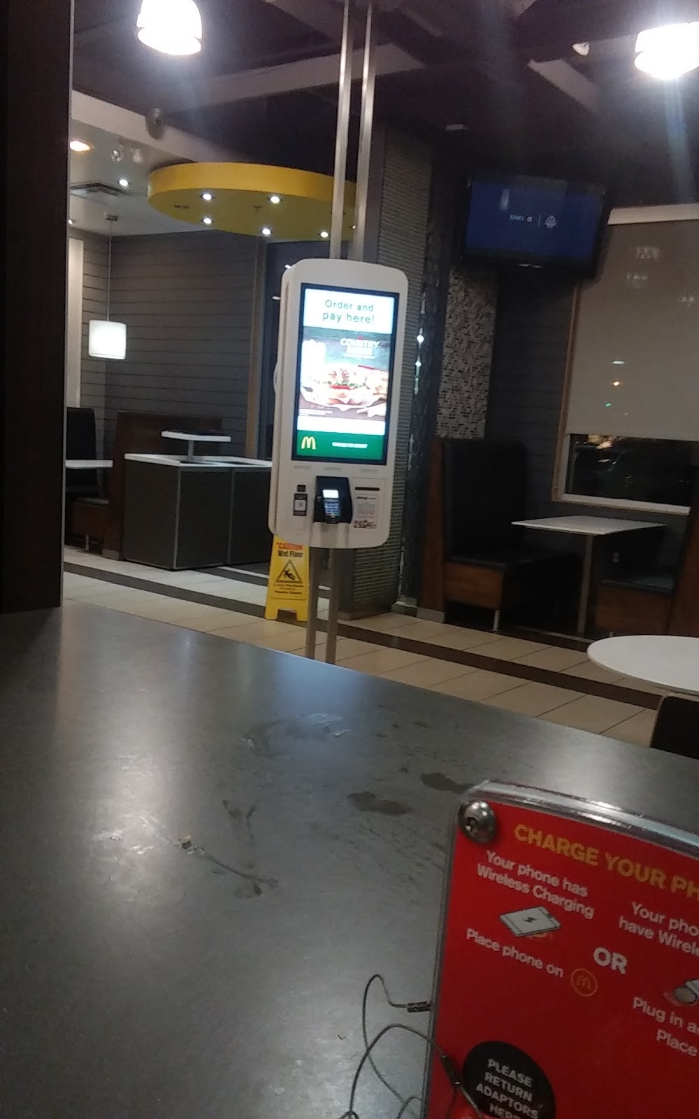 McDonalds | 6675 Mary Ellen Dr, Nanaimo, BC V9V 1T7, Canada | Phone: (250) 390-7000