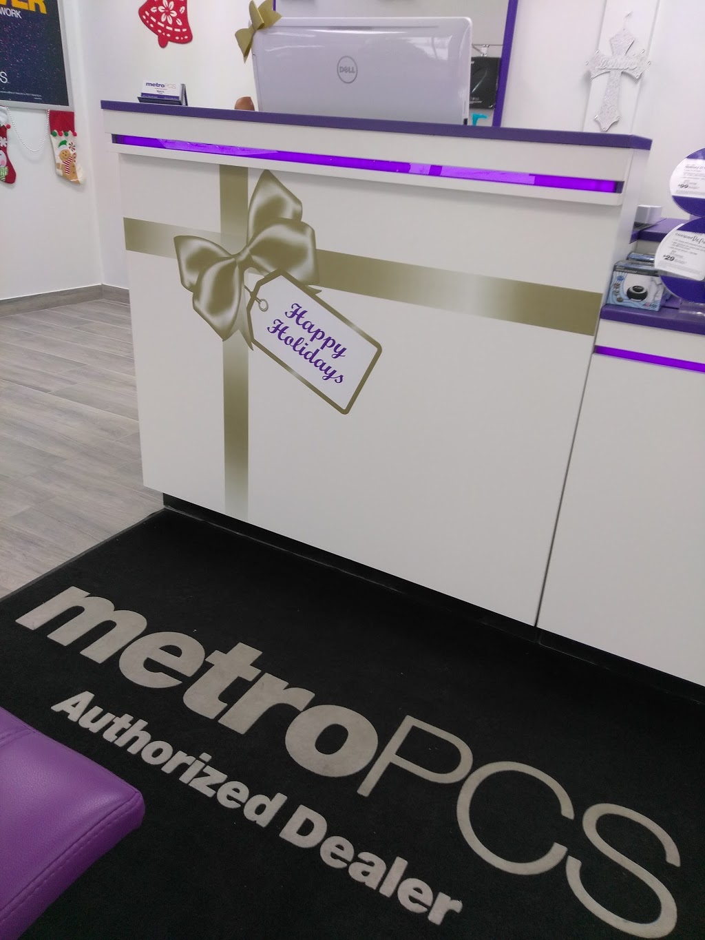 Metro by T-Mobile | 30538 23 Mile Rd, Chesterfield Township, MI 48047, USA | Phone: (586) 329-4605