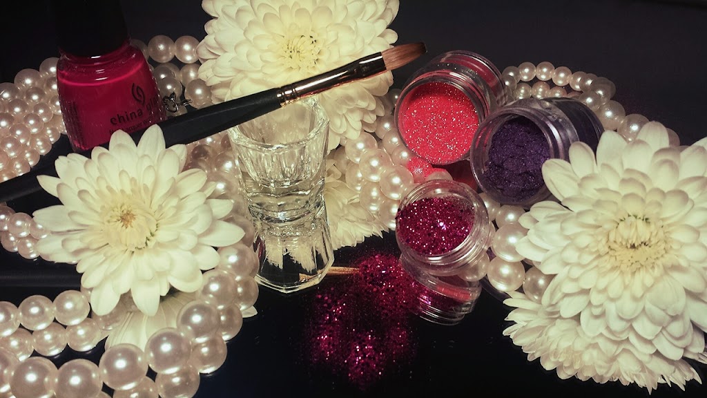 Sarah Down Pro Makeup & Nails | 8325 Bank St, Metcalfe, ON K0A 2P0, Canada | Phone: (613) 266-9203