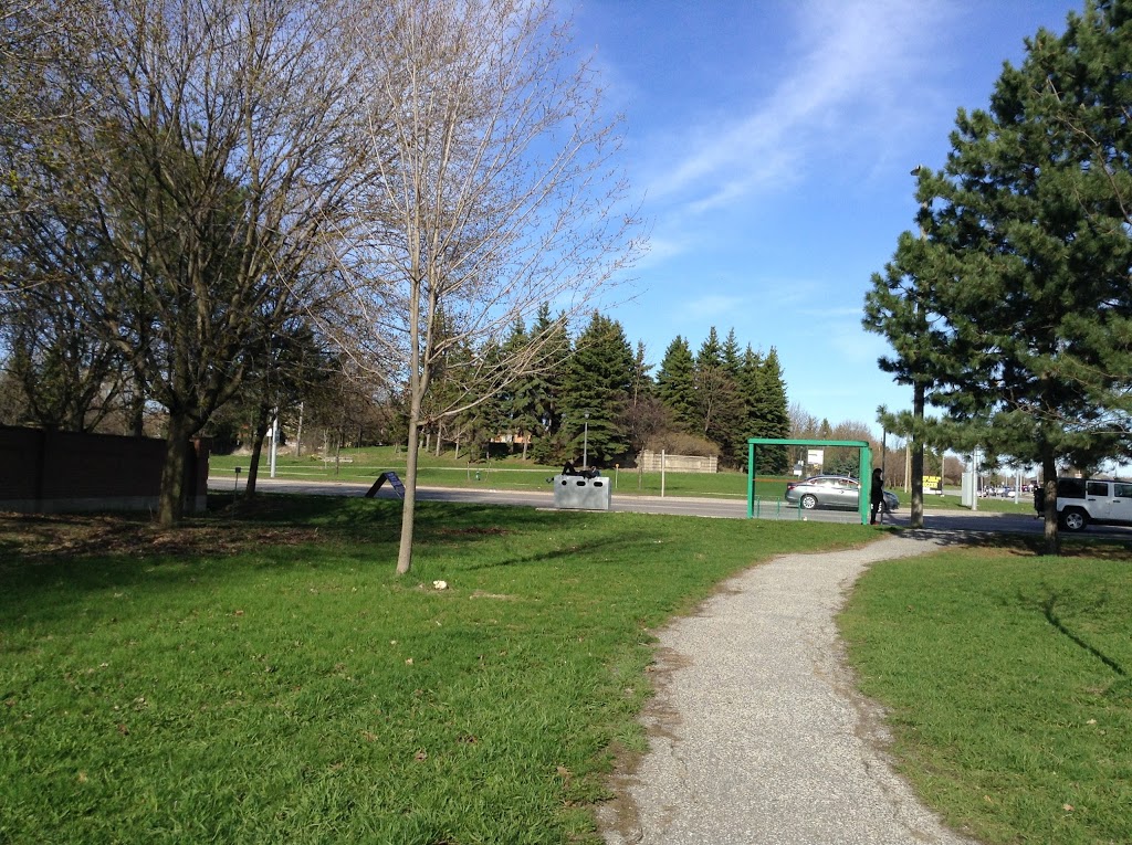 Southview Parkette | 16th Ave, Richmond Hill, ON L4C 8N5, Canada