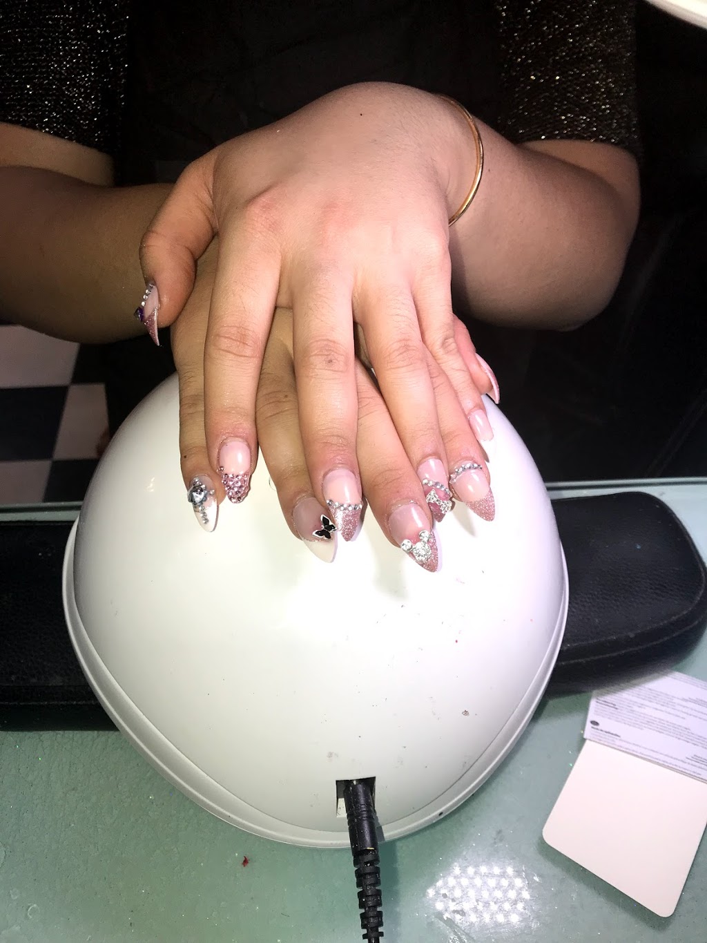 Fancy Look Nails & Hair | 10117 Whalley Blvd, Surrey, BC V3T 4G1, Canada | Phone: (604) 957-0353