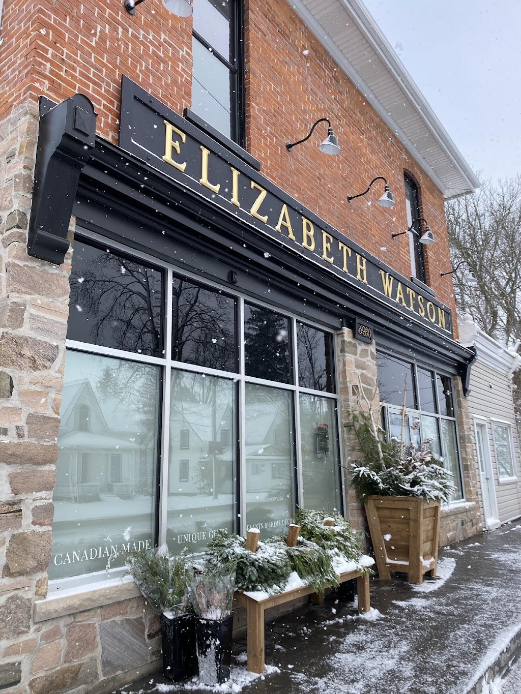 Elizabeth Watson Floral & Artisan Shop | 6980 Millbank Main St, Millbank, ON N0K 1L0, Canada | Phone: (519) 595-3928