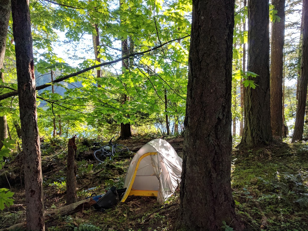 Mayne Island Camping | 359 Maple Dr, Mayne Island, BC V0N 2J2, Canada | Phone: (250) 889-7366