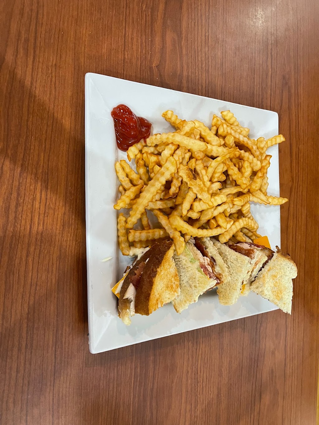 Diners Delight Family Restaurant | 7182 Nova Scotia Trunk 1, Coldbrook, NS B4R 1A2, Canada | Phone: (902) 365-5020