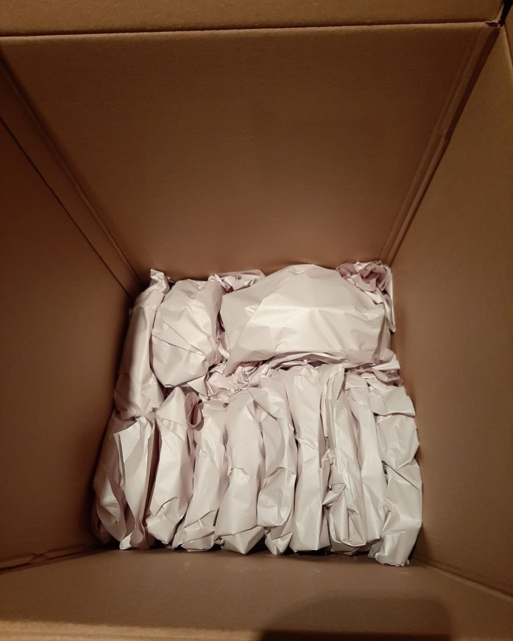Helping Hands Movers | 64 Remmington St, Bowmanville, ON L1C 5R1, Canada | Phone: (905) 431-9954