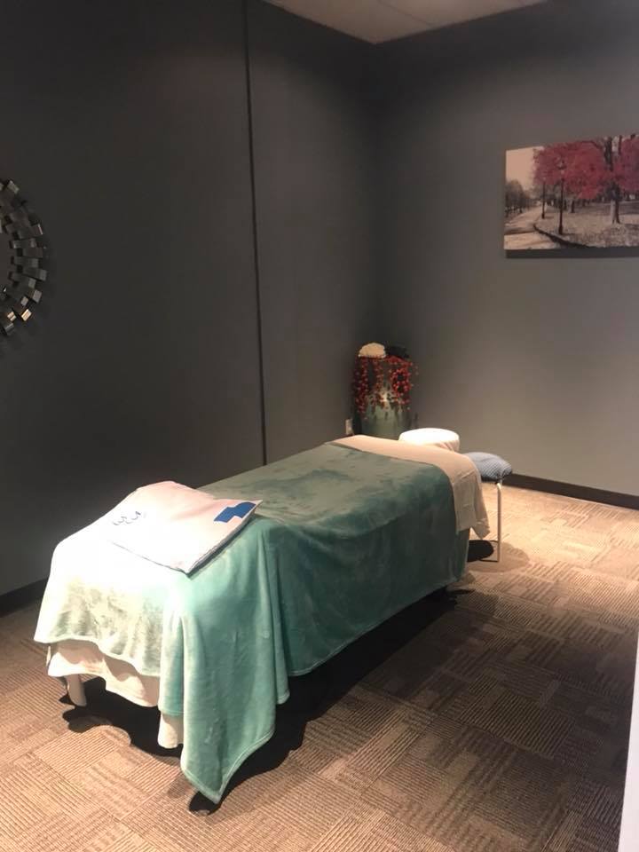 Miracle Massage | 5223 55 Ave NW, Edmonton, AB T6B 3V1, Canada | Phone: (780) 930-2945