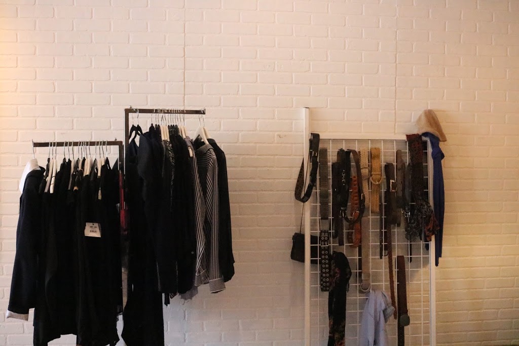 Gals n Britches | 15980 Airport Rd, Caledon East, ON L7C 1E8, Canada | Phone: (905) 584-0707
