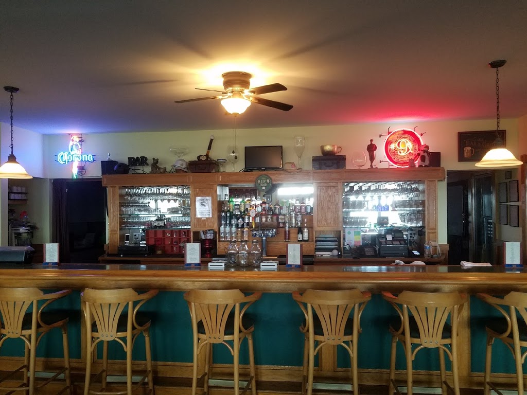 19th Hole Bar & Grill at Alburg Golf Course | 230 VT-129 S, Alburg, VT 05440, United States | Phone: (802) 796-3586