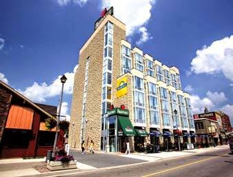 Days Inn by Wyndham Niagara Falls Clifton Hill Casino | 5657 Victoria Ave, Niagara Falls, ON L2G 3L5, Canada | Phone: (905) 356-2461