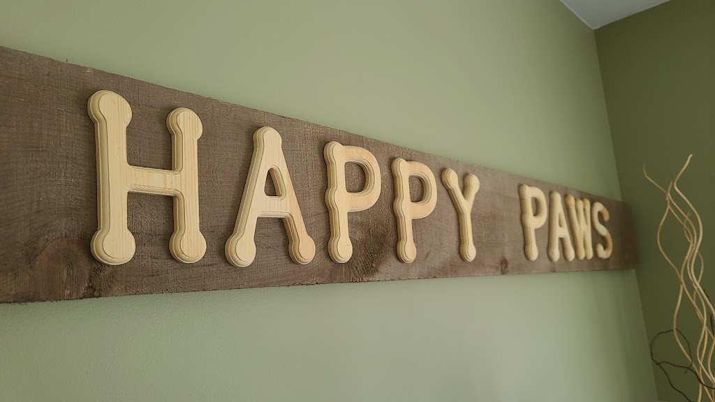 Happy Paws | 533 County Rd 4, Bath, ON K0H 1G0, Canada | Phone: (613) 572-0777