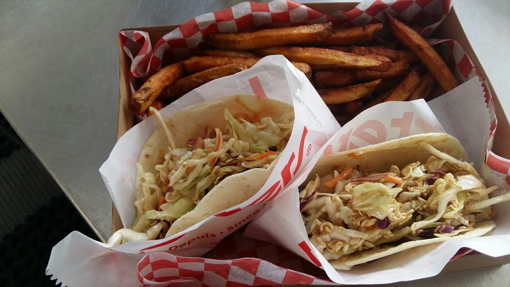 Downtown Julie Browns Food Trailer | 54 Frankford Rd, Foxboro, ON K0K 2B0, Canada | Phone: (613) 847-1025