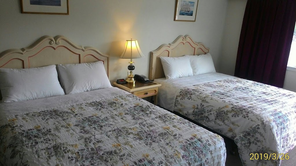 Round-Up Motel | 1214 Kelly Lake Rd, Clinton, BC V0K 1K0, Canada | Phone: (250) 459-2226