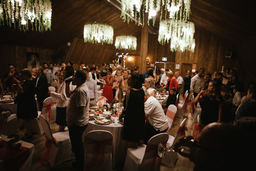 La salle du ranch du bonheur | 1814 Chem. de la Côte Georges, Mascouche, QC J7K 3C2, Canada | Phone: (514) 928-8202