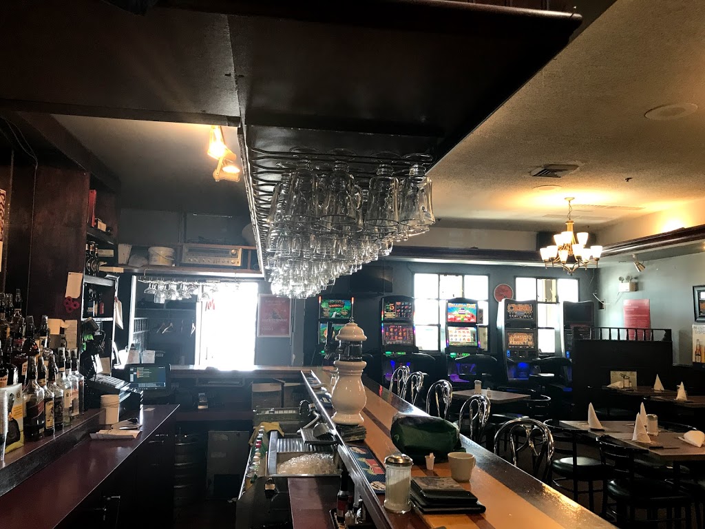 Restaurant Topaze | 317 Boul Saint-Jean, Pointe-Claire, QC H9R 3J1, Canada | Phone: (514) 697-0510