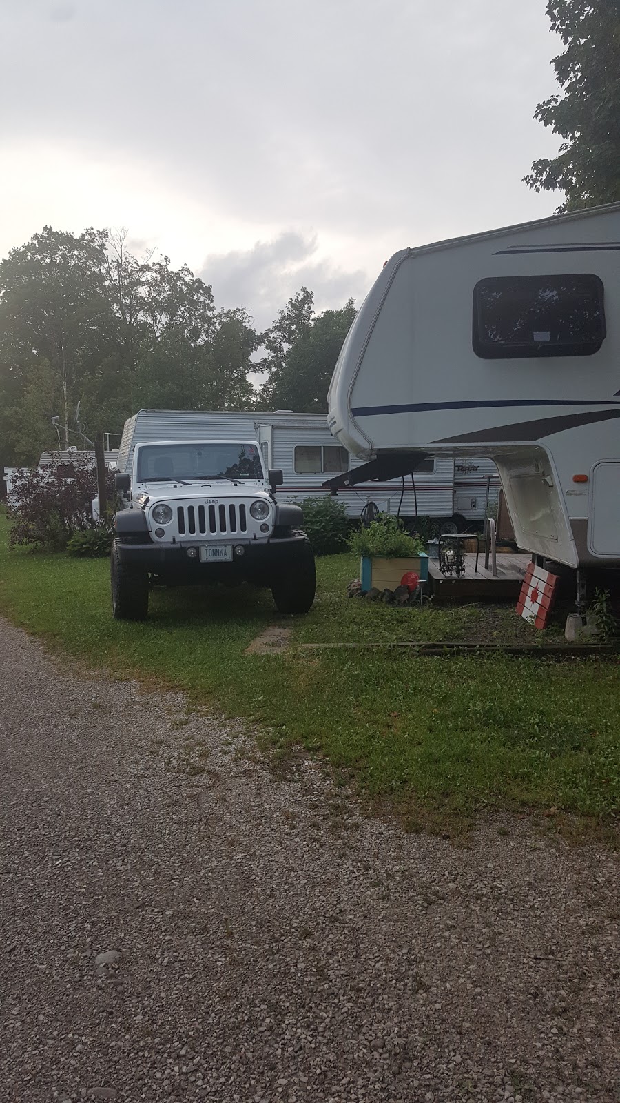 Muskoka Ridge Trailer Park | 1005 Stephens Bay Rd, Bracebridge, ON P1L 1X2, Canada | Phone: (705) 646-1259