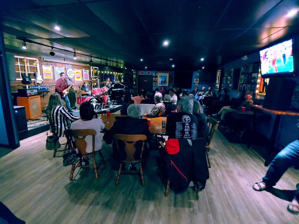 The Jam Space | 321 Main St, Lemberg, SK S0A 2B0, Canada | Phone: (306) 535-5393