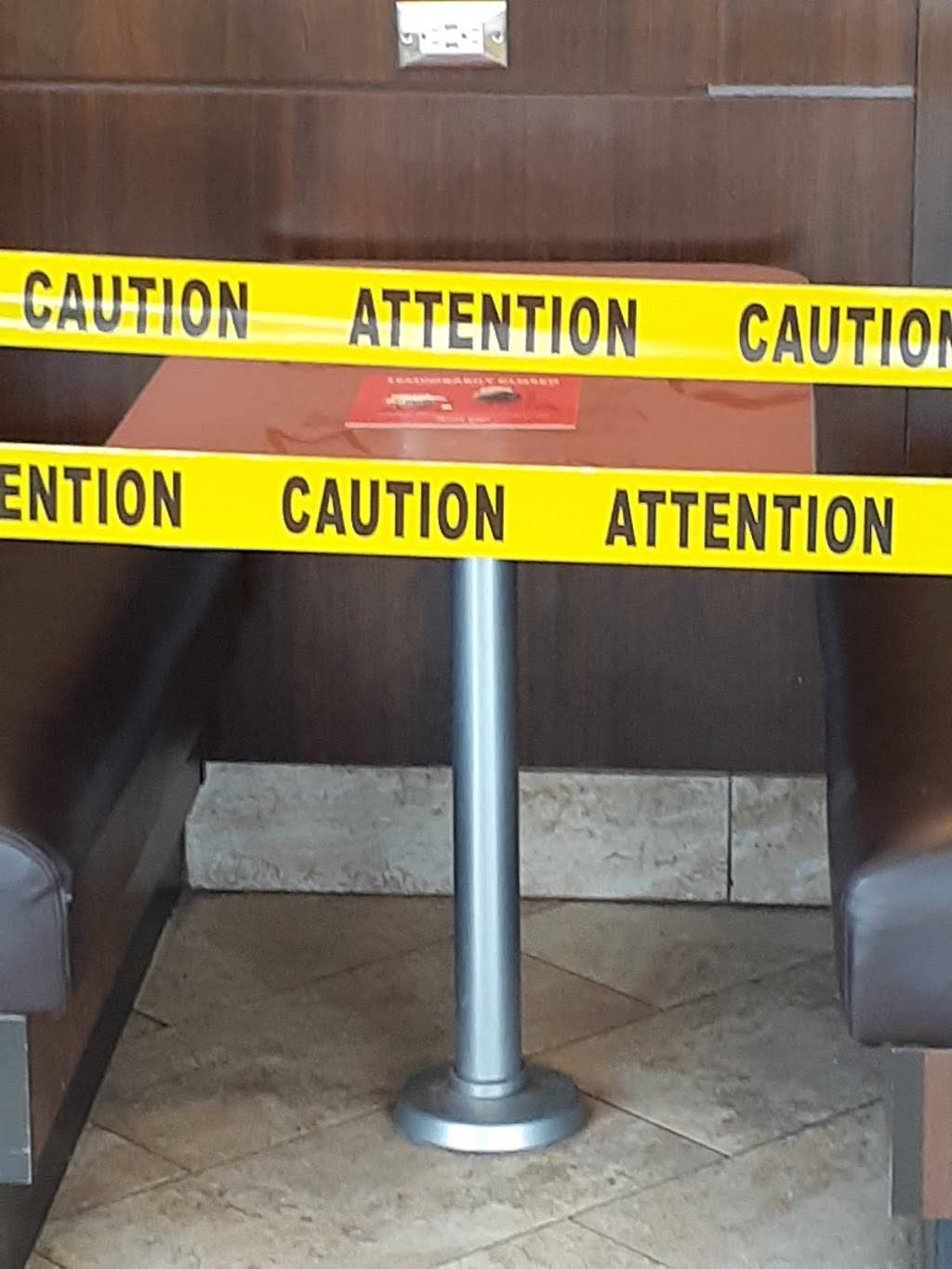Tim Hortons | 235 Dundas St E #233, Trenton, ON K8V 1L8, Canada | Phone: (613) 392-4542
