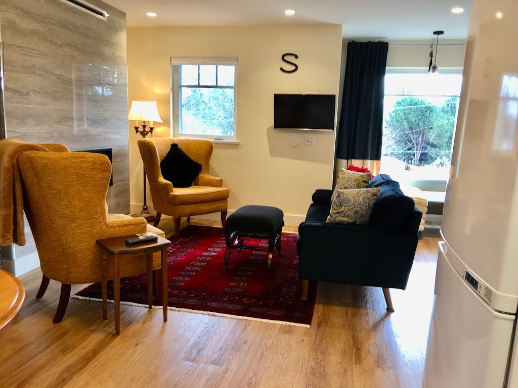 Seagull Studio Vacation Guest Suite | Seagull Studio, 1548 Dufour Rd, Sooke, BC V9Z 0T6, Canada | Phone: (250) 507-7723