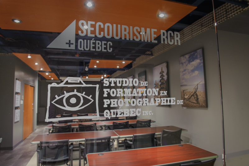 Studio Training Photography De Québec | Au studio de PhotographieF8 situé au 2700 rue Jean-Perrin Entrée 2, local 250, Quebec City, QC G2C 1S9, Canada | Phone: (418) 571-3358
