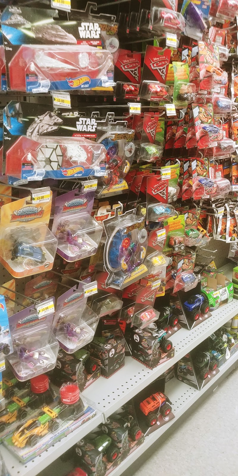 Dollarama | Stadium Mall, 869 Barton St E, Hamilton, ON L8L 3B4, Canada | Phone: (905) 667-0100
