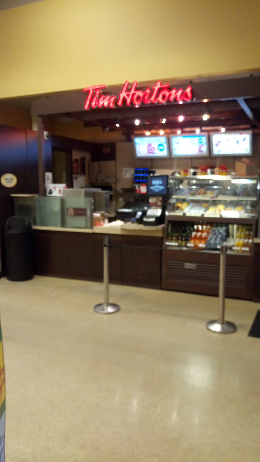 Tim Hortons | cafe | 410 10 St NW, Calgary, AB T2N 1V9, Canada | 4032703054 OR +1 403-270-3054