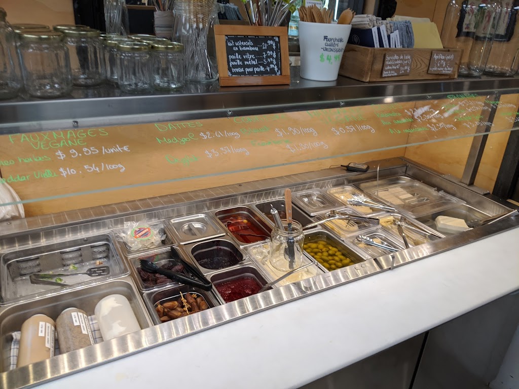 Épicerie LOCO Verdun | 4437 Rue Wellington, Verdun, QC H4G 1W6, Canada | Phone: (438) 476-4794