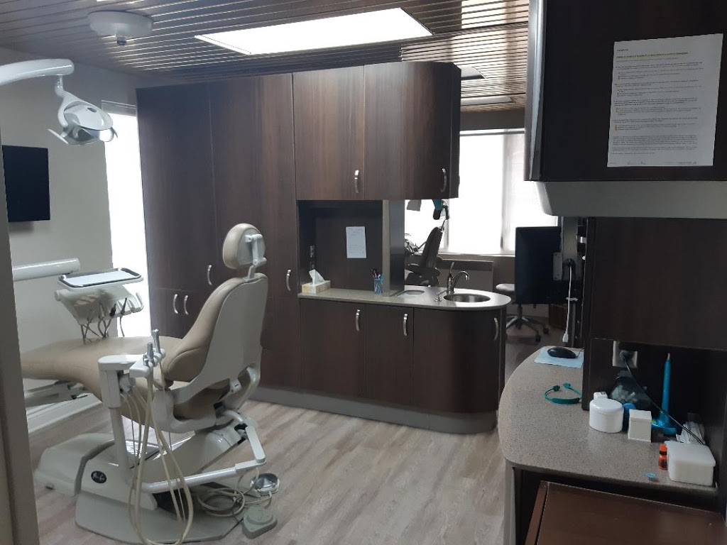 Service Dentaire Caname | 31 Rue York, Huntingdon, QC J0S 1H0, Canada | Phone: (450) 264-3811