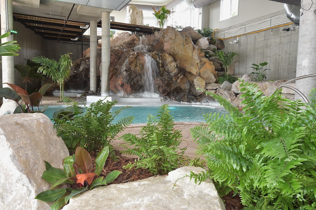Hôtel-Pavillons-Spa Le Petit Manoir du Casino | 525 Chem. des Falaises, La Malbaie, QC G5A 2V5, Canada | Phone: (418) 665-0000