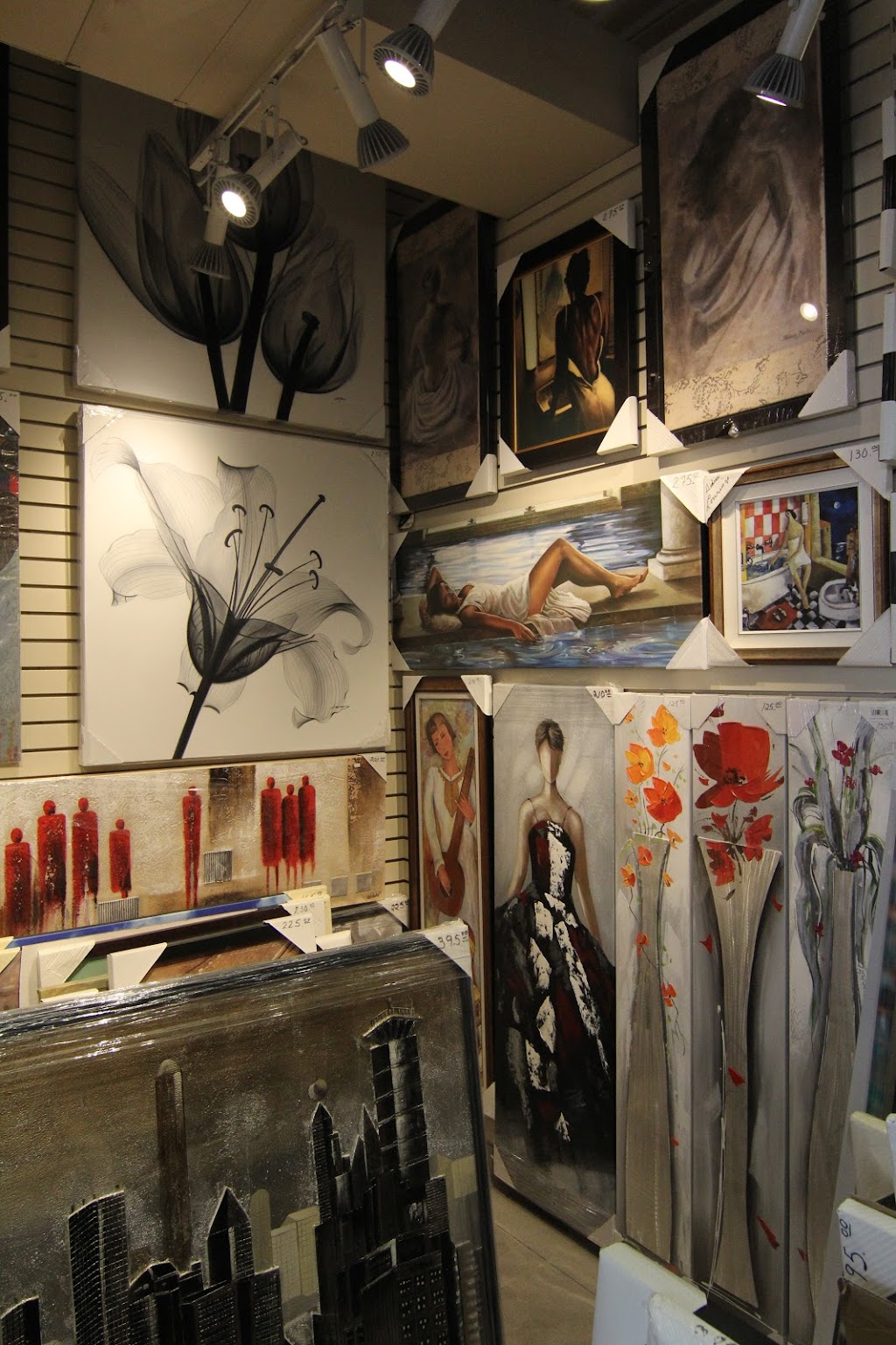 Encadrements Nolin Enr | 1915 Bd Talbot local 11, Chicoutimi, QC G7H 7Y4, Canada | Phone: (418) 545-7028
