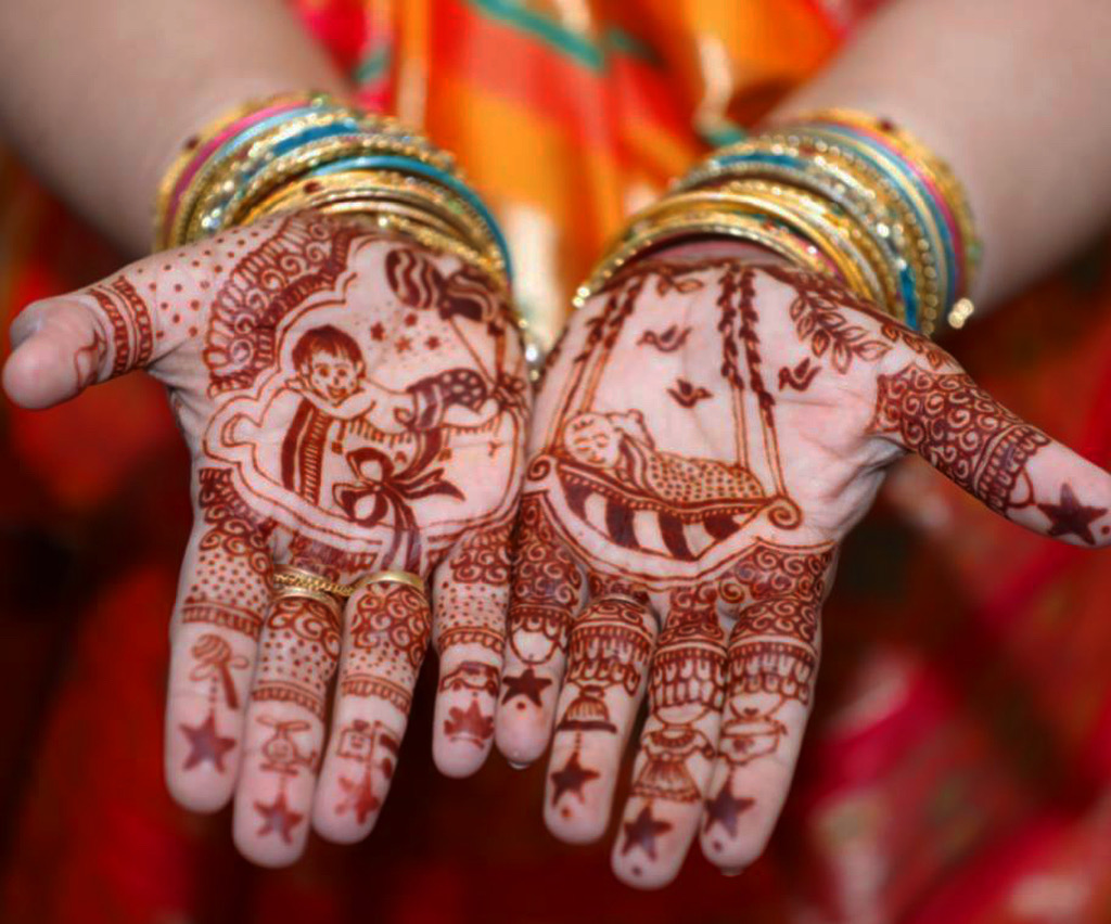 Henna by Rajvi Lathia | 21 Markbrook Ln, Etobicoke, ON M9V 5E4, Canada | Phone: (647) 574-3433