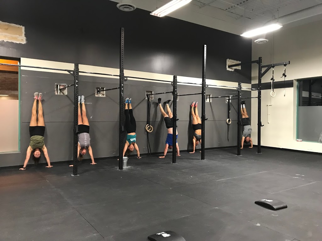 Carbon Heights Fitness Academy | Whitney Town Centre, 370 Kent St W Unit 28A, Lindsay, ON K9V 6G8, Canada | Phone: (905) 955-5444