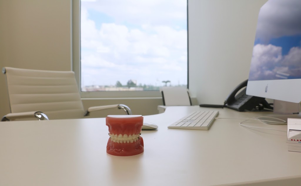 Orthodontic Smile Studio | 235 The Boardwalk Suite 201, Kitchener, ON N2N 0B1, Canada | Phone: (226) 929-8983