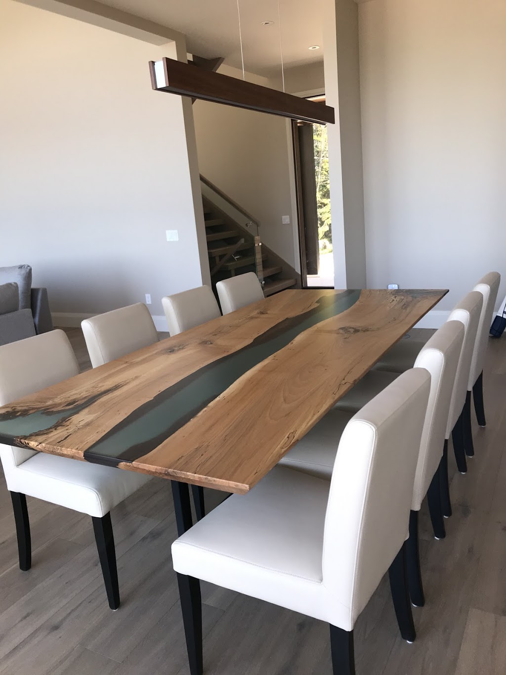 Woodcraft Solid Wood Furniture | 2111 Dunwin Dr #4, Mississauga, ON L5L 3C1, Canada | Phone: (905) 607-2247