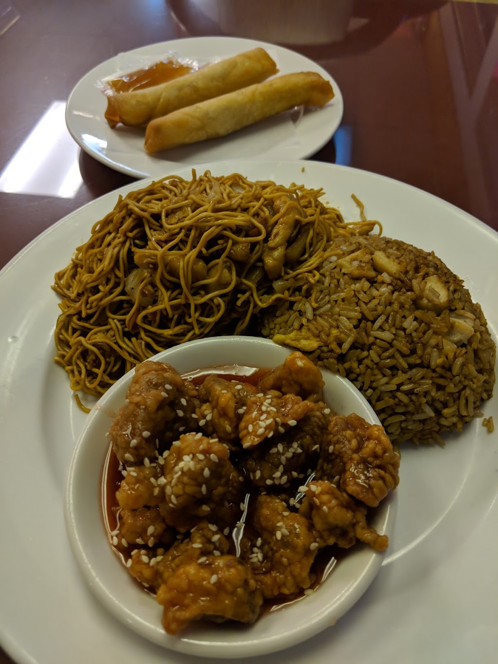 Fortune Kitchen Chinese Cuisine | 40390 Government Rd, Garibaldi Highlands, BC V0N 1T0, Canada | Phone: (604) 898-1811